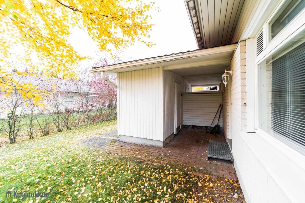 55 Nelioeinen Tilava Rivitalokaksio, 1-4Hloe, Taeydellinen Keittioe, Uudet Kodinkoneet, Laadukas Sauna, Tv, Netflix, Wifi, Kuivaava Pyykinpesukone, Itsekirjautuminen 24H, Avainsaeiloeboxi Koodilla Seinäjoki 외부 사진
